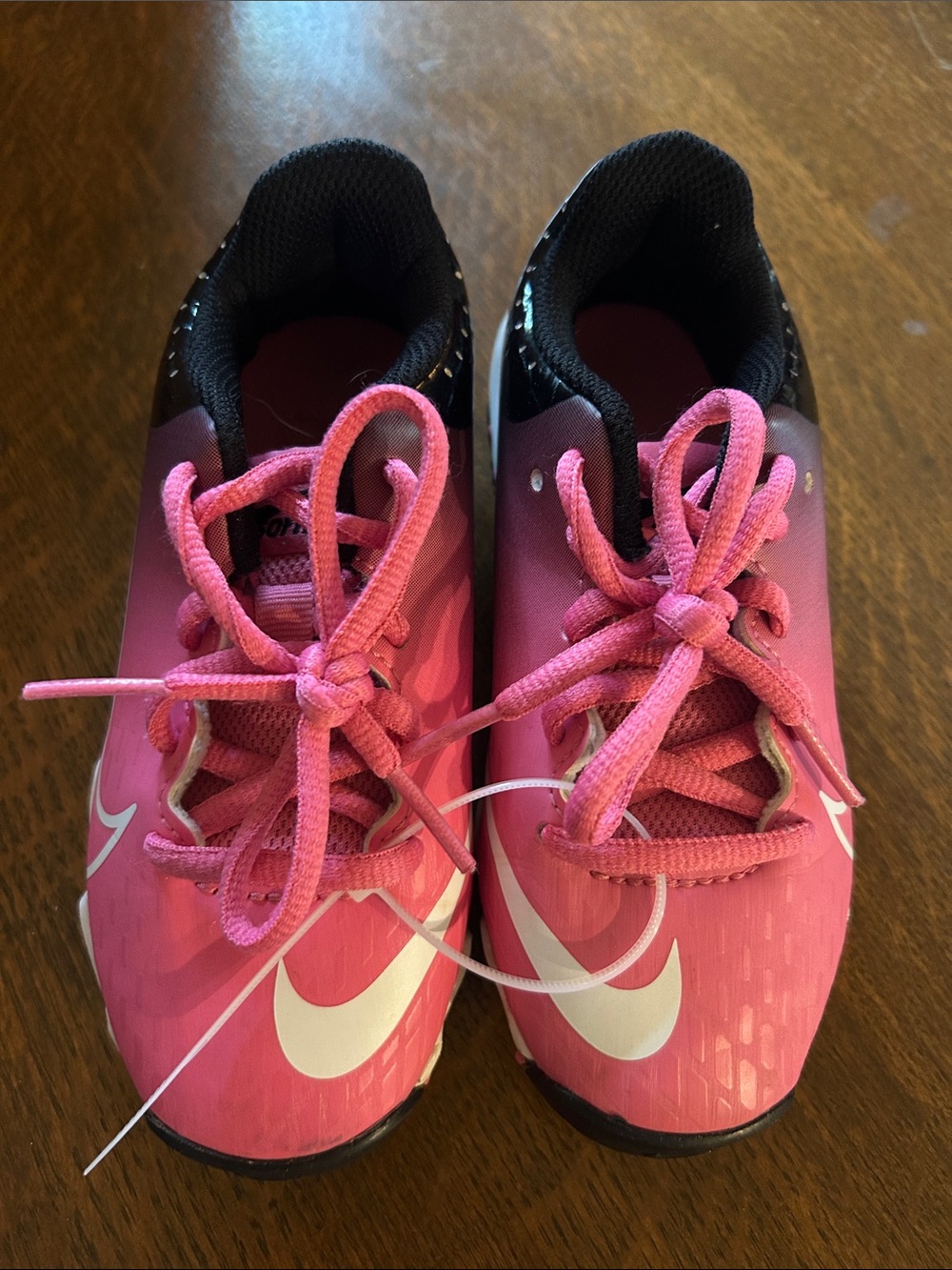 Girls cleats